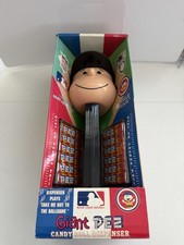 Charlie Brown Peanuts Giant Pez Dispenser Vintage MLB SF Giants Collectible
