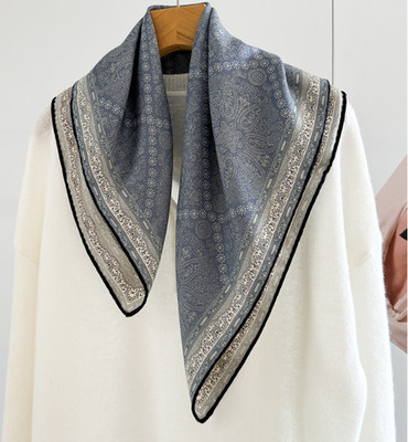 70% Cashmere 30% Silk Neckerchief 26'' totem Print Shawl Bandana Scarf Wrap new