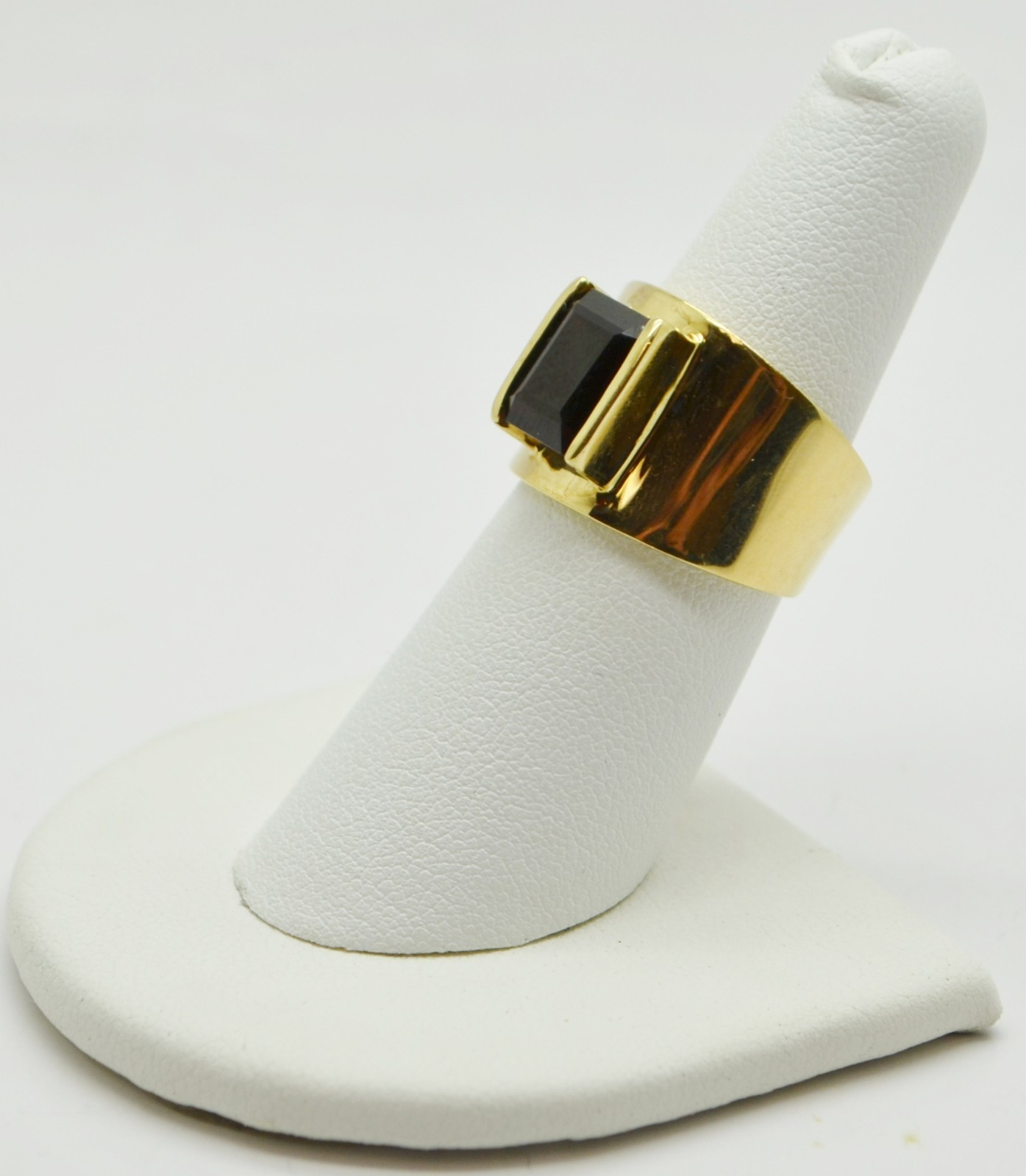 14k Yellow Gold Red Rectangular Stone Ring SZ 6.7… - image 3