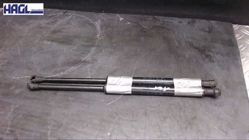 Gasdruckfeder L+R 51237118370 BMW 118d DPF E81,E82,E8 Limousine Farbe Black