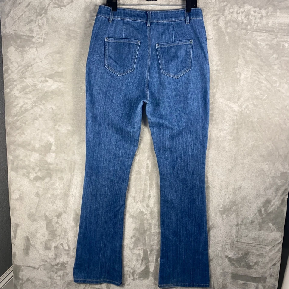 Alloy Apparel Womens Size 12 x 35 High Waist Flare Leg Patch Pocket Denim Jeans - Image 4 of 4