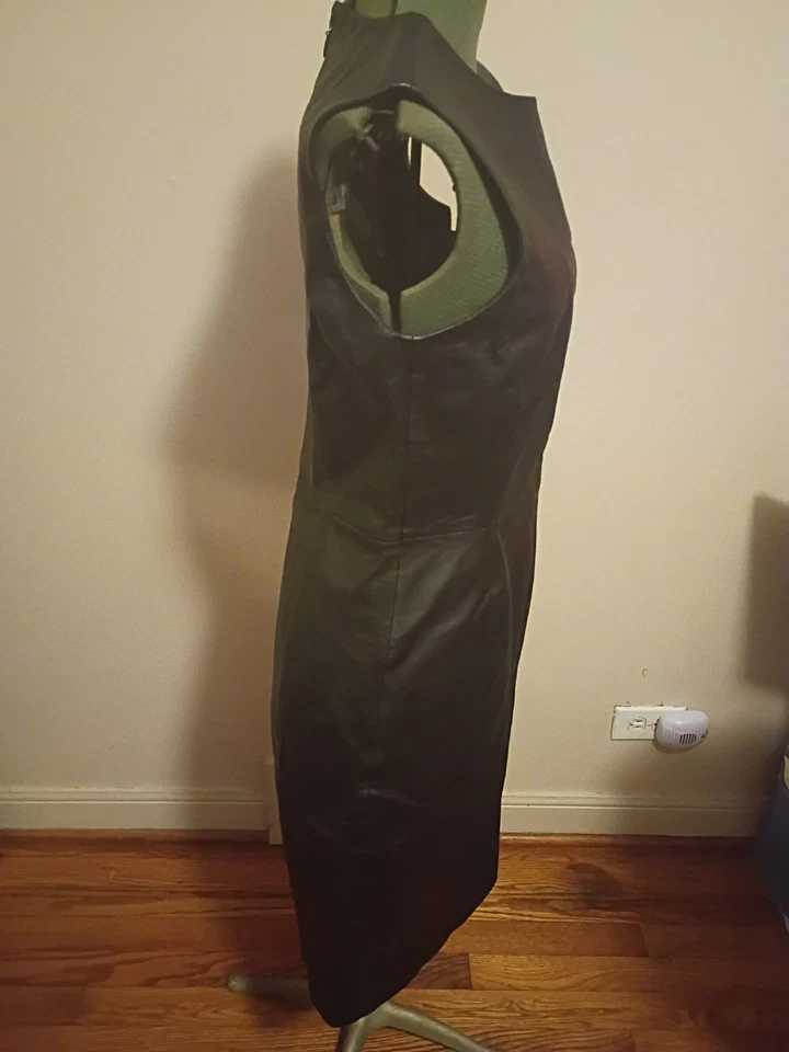 Черное кожаное платье размер 8 от Newport News - Изображение 4 из 4