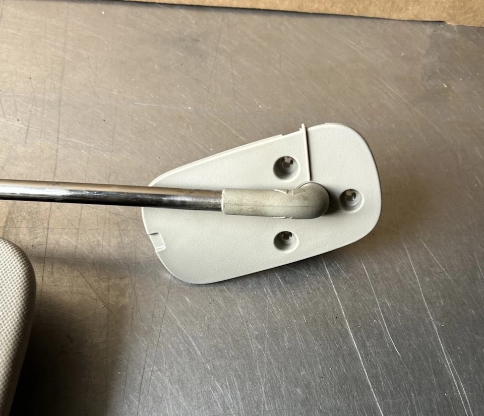 ✅Parasol para conductor Chevy Silverado 3500HD 2007-2014 sin iluminación #3002 Foto 3 de 4