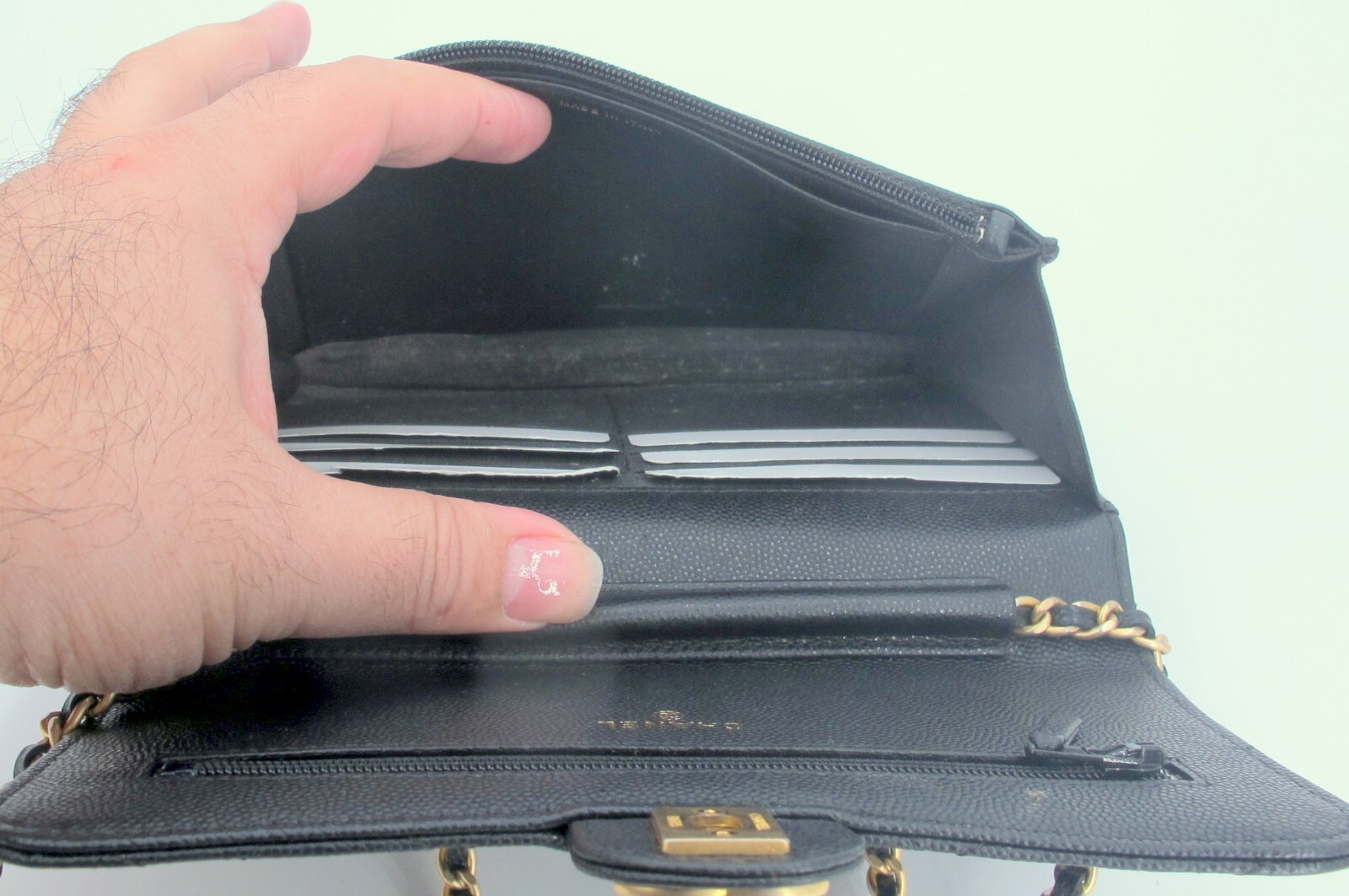 CHANEL Authentic "Loop Around Chain" Small Caviar… - image 14