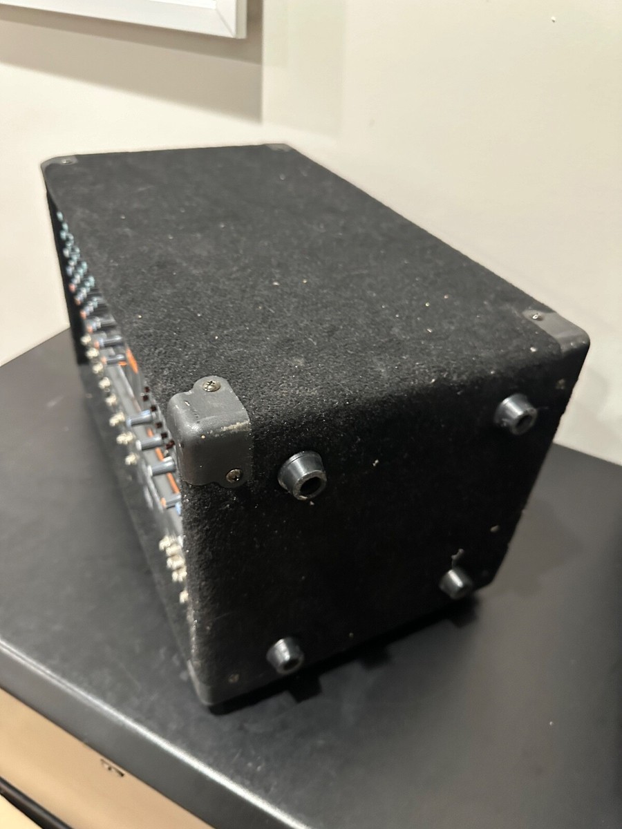 Yamaha EMX-620 200W Powered Mixer / Graphic Equalizer - Power