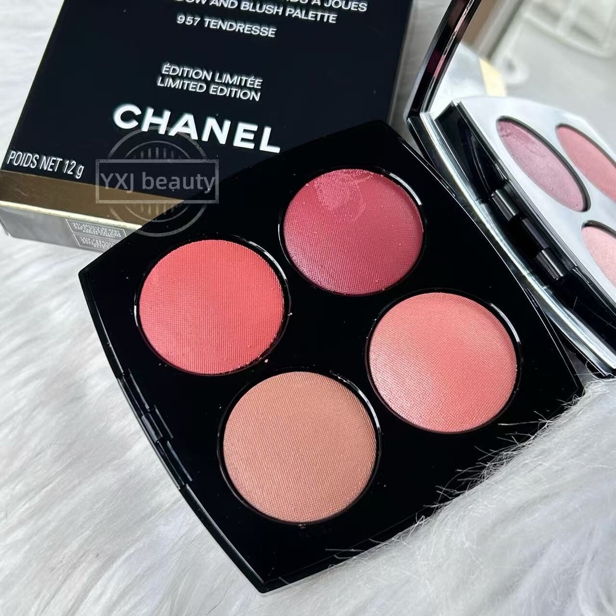 チーク CHANEL LES 4 ROUGES 957 TENDRESSE CHANEL CHANEL Les 4 Rouges Yeux Et Joues 957 TENDRESSE Eye Shadow