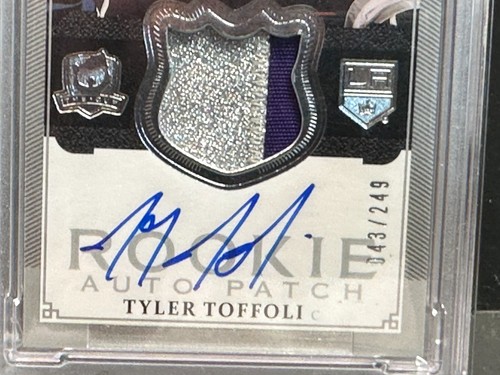 Tyler Toffoli 2013-14 Upper Deck The Cup #152 RPA Rookie Patch Auto /249 Kings - Picture 2 of 3
