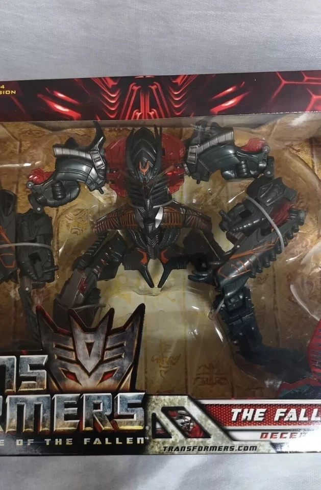 Hasbro Transformers Revenge Of The Fallen 2009 Voyager Class MISB - Image 2 of 4