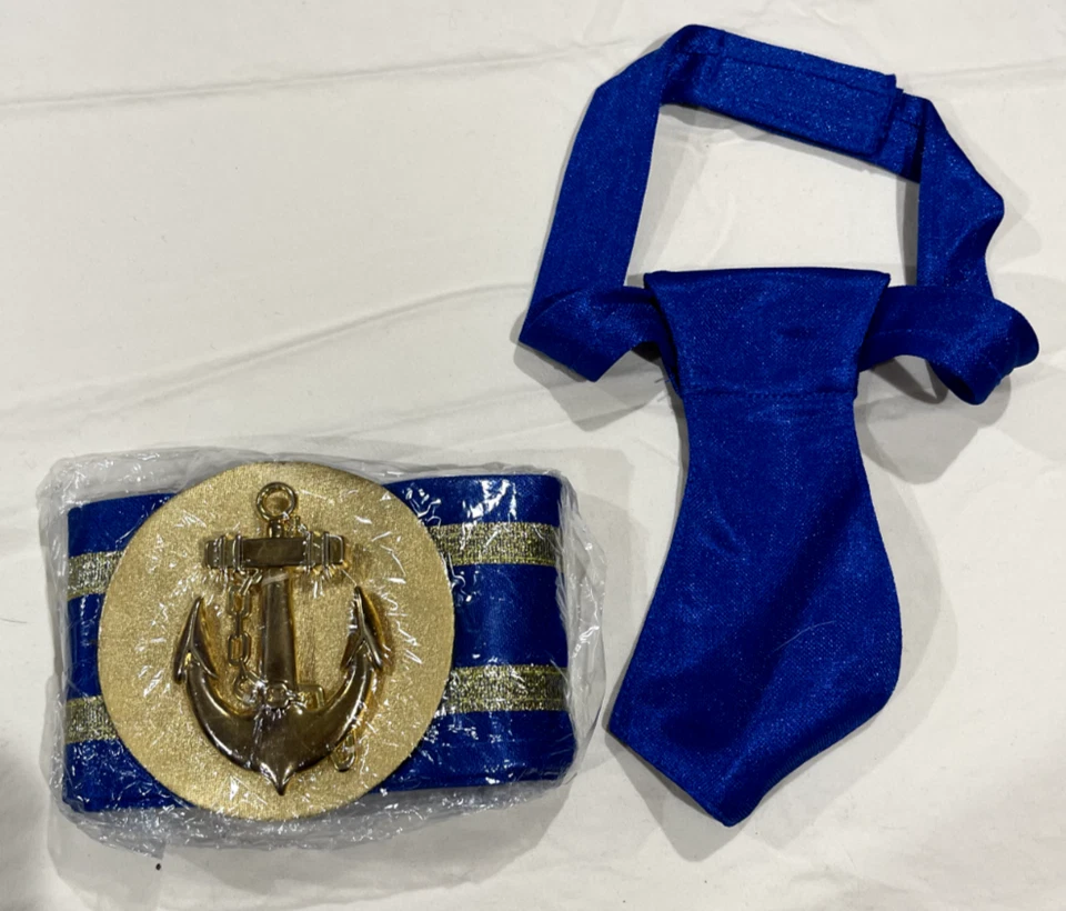 Disfraz de marinero Plus para mujer CON sombrero (capitán cautivador), talla 1X-2X TOTALMENTE NUEVO Foto 3 de 4