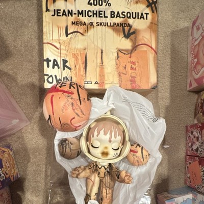その他 400% JEAN-MICHEL BASQUIAT MEGA & SKULLPA POP MART MEGA Skullpanda 400% Jean-Michel Basquiat Boxed Figure | eBay