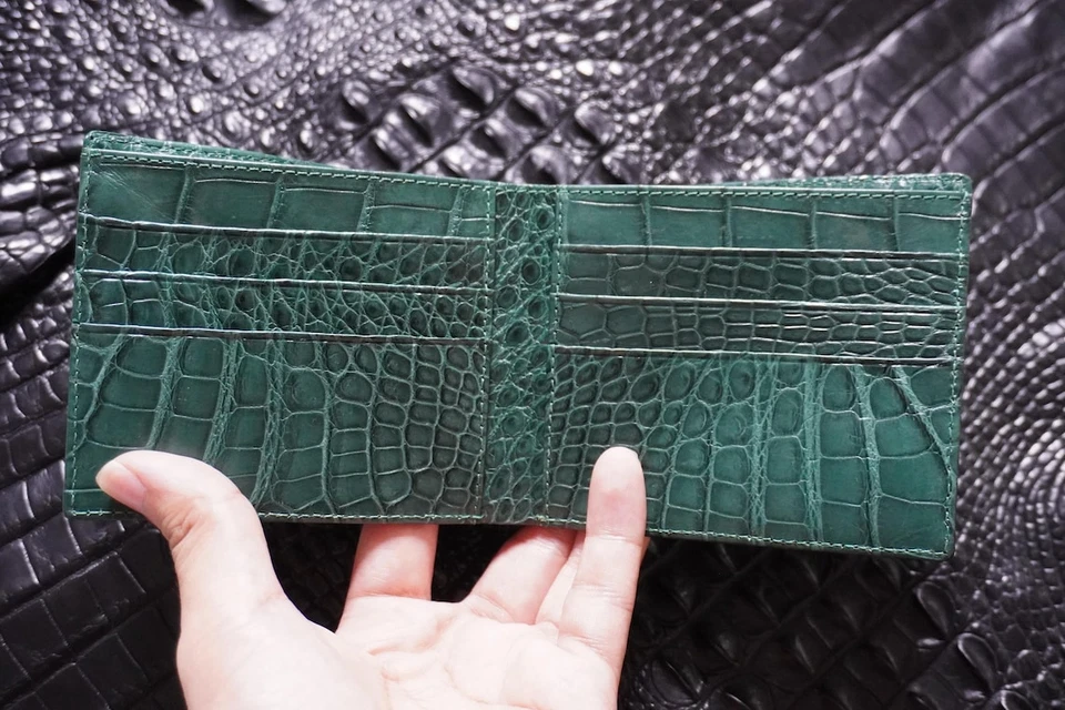 Real Double-sided Green Leather Bifold Wallet Men's Wallet Handmade Card Holder - Image 3 of 4
