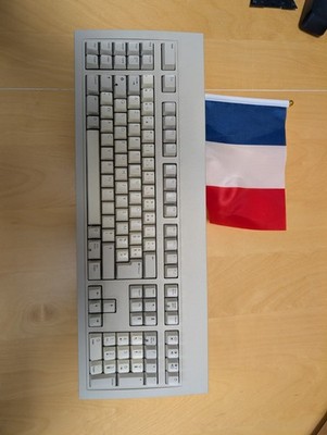 Sun Microsystems Typ 5 Tastatur - französisches Azerty Layout - WIE NEU - MIT BOX