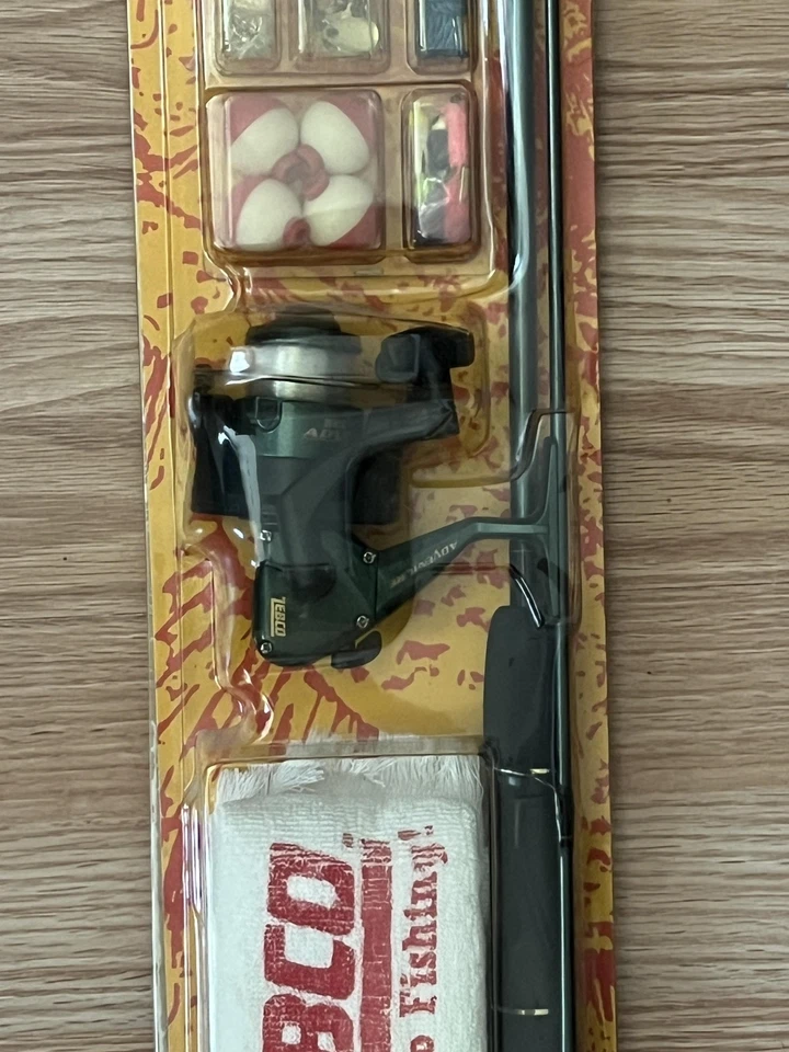 Vintage 1999 Zebco Adventure Let's Go Fishing Rod Reel 102 Pc Tackle Pack NOS - Image 4 of 4