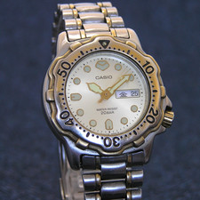 90s CASIO MARLIN MD-731 Retro Dive Watch Kanji Day/Date - Japan Imported