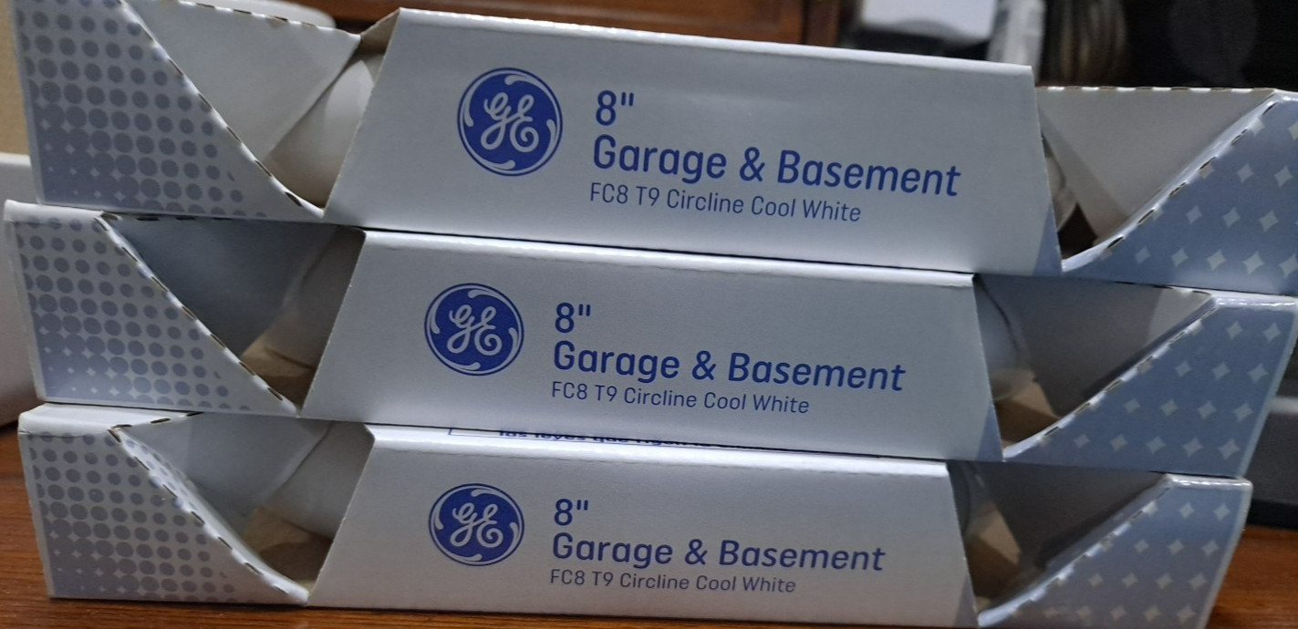 Lot of 3 GE Fluorescent Tube Light Bulbs, 22 Watt, Cool Whit