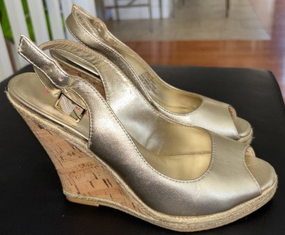 Lilly Pulitzer Krisie Shoe Sz 7.5 Wedge Metallic Gold Sandal Slingback Sty000827