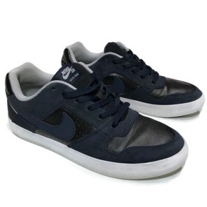 nike delta force black