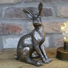 Sitting Hare Ornament – Elegant Rabbit Statue, Indoor Outdoor Home Decor Piece