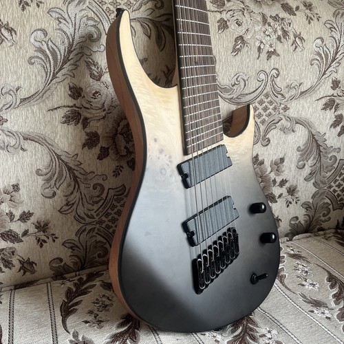 Trapunta chitarra elettrica Fanned Fret 8 corde acero top full size chitarra standard - Foto 4 di 11