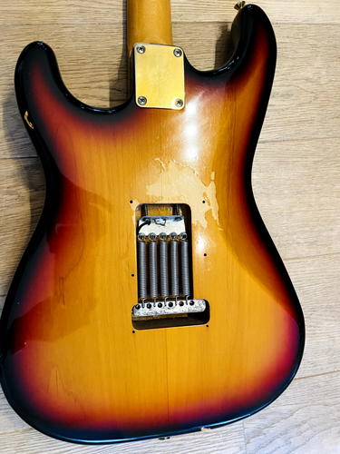 1991 Fender Vintage Stevie Ray Vaughan Stratocaster Sunburst manche Brésilien - Afbeelding 22 van 24