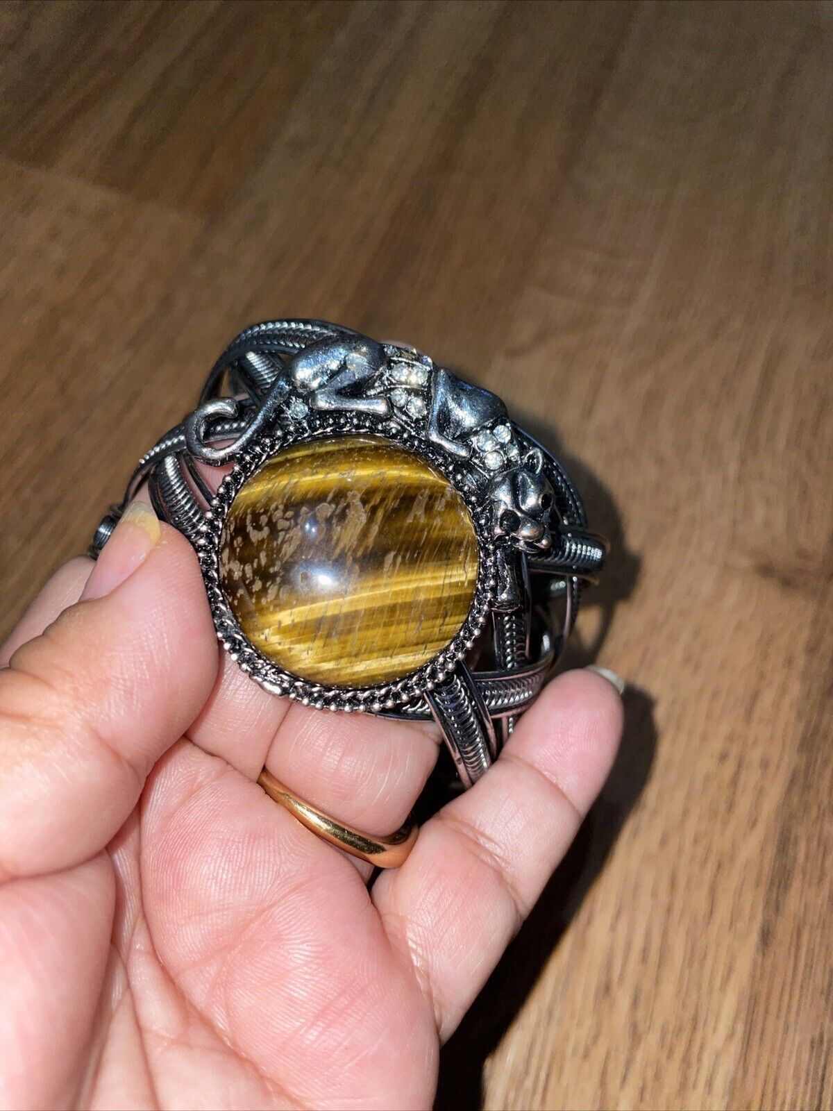 Silver Tone Large Tiger Eye Cabochon Stone With R… - image 2