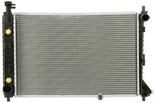 Radiator For 1997 Ford Mustang 3.8l