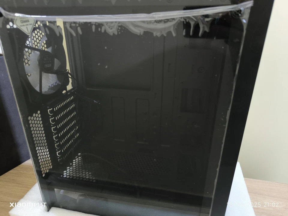 Msi MAG VAMPIRIC 100R - Immagine 2 di 4