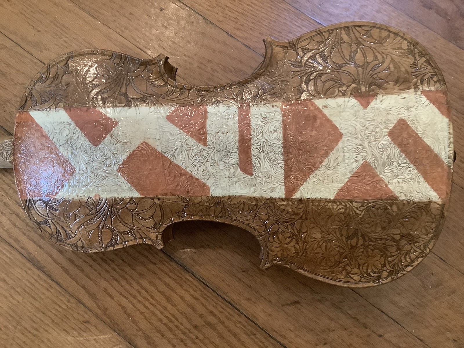 Beautiful 4/4 Cozart Custom Made Hand Carved And Engraved  Great Sounding