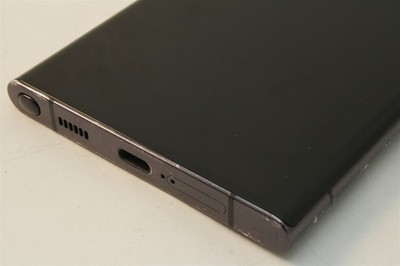 Samsung Galaxy S22 Ultra - 256 GB - Phantom Black (Straight Talk