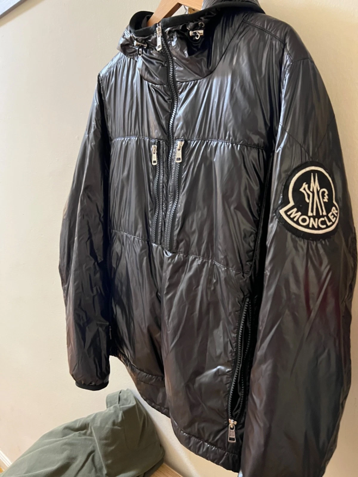 Moncler Lafond Black Nylon Down Jacket Men's Size 2 Hooded Glossy Puffer Jacket - product detail image 2