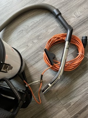 Nilfisk GD10 Back HEPA EU Rückentragesauger - Grau (107417927)