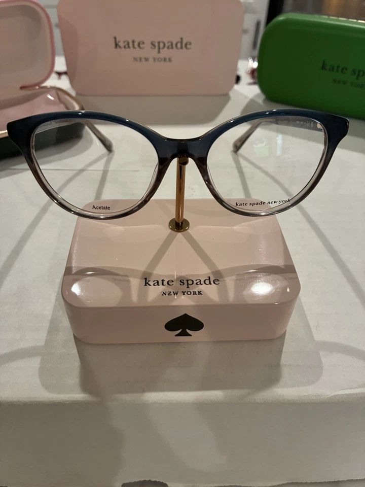 Gafas IRENE para mujer Kate Spade New York. Descripción del color: azul sombreado. Foto 2 de 4