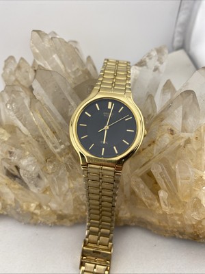 Vintage Seiko SX Tank Quartz Watch Unisex Gold Tone Black Dial V701-5G20 Seiko unisex gold v701-7021 - Gem main image 2