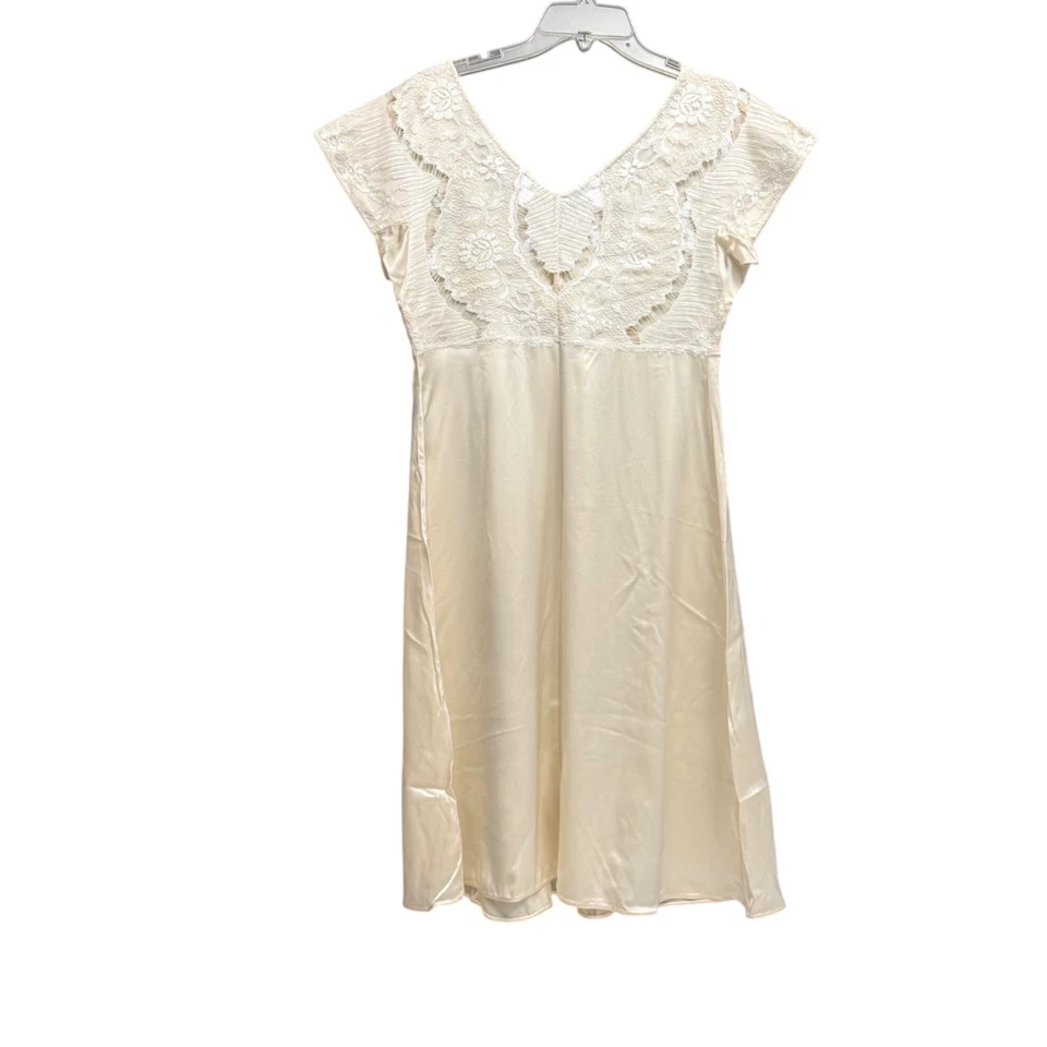 Vestido midi vintage La Perla marfil de encaje y seda mangas de gorra Foto 2 de 4