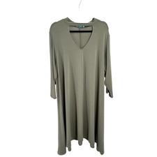 Plus Size Green Swing Dress 3X NWT Boutique Cutout Neckline Flowy Casual