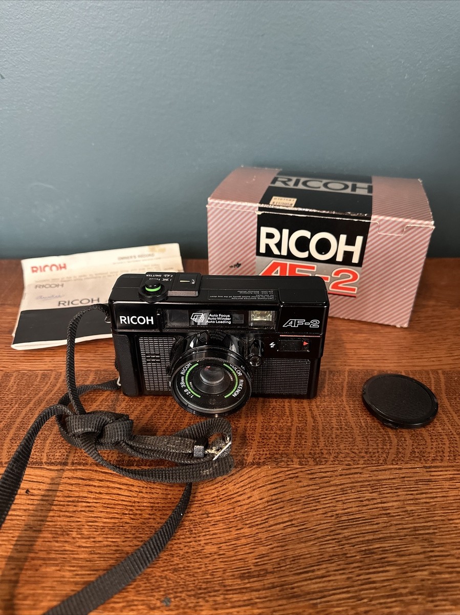 Ricoh AF-2 Camera Point & Shoot 35mm Film camera Won't Power On