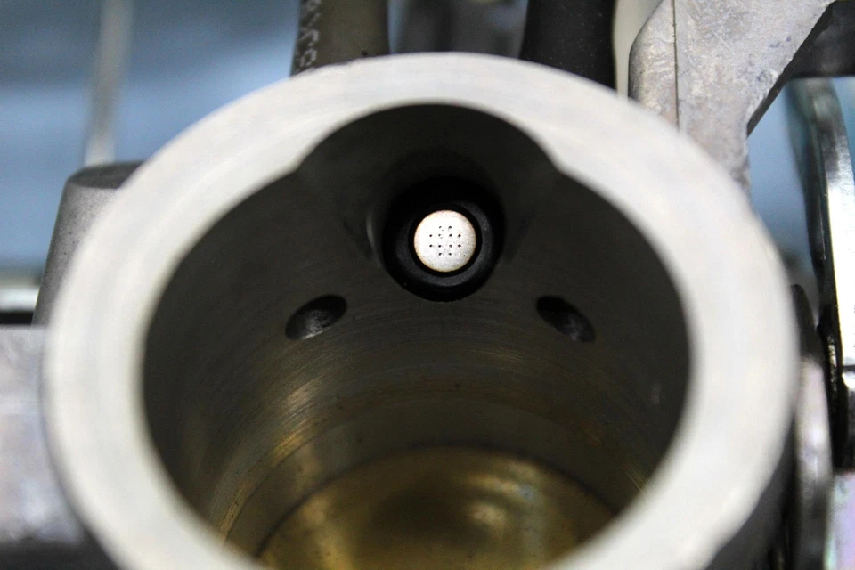 Honda Interceptor 800 Vfr800f 2014 2015 inyectores principales de combustible/cuerpos del acelerador Foto 4 de 4