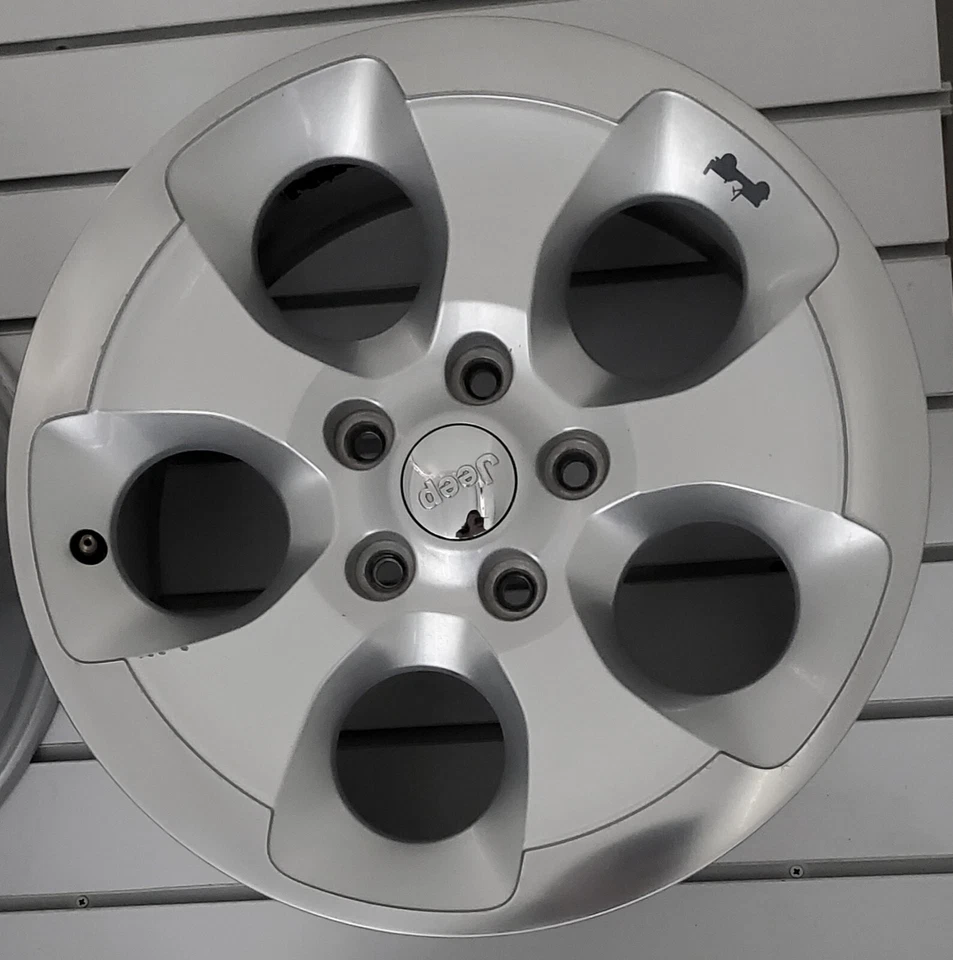 1999-2004 JEEP GRAND CHEROKEE FACTORY ORIGINAL OEM 18" ALLOY WHEELS RIMS 9119 - Image 3 of 4