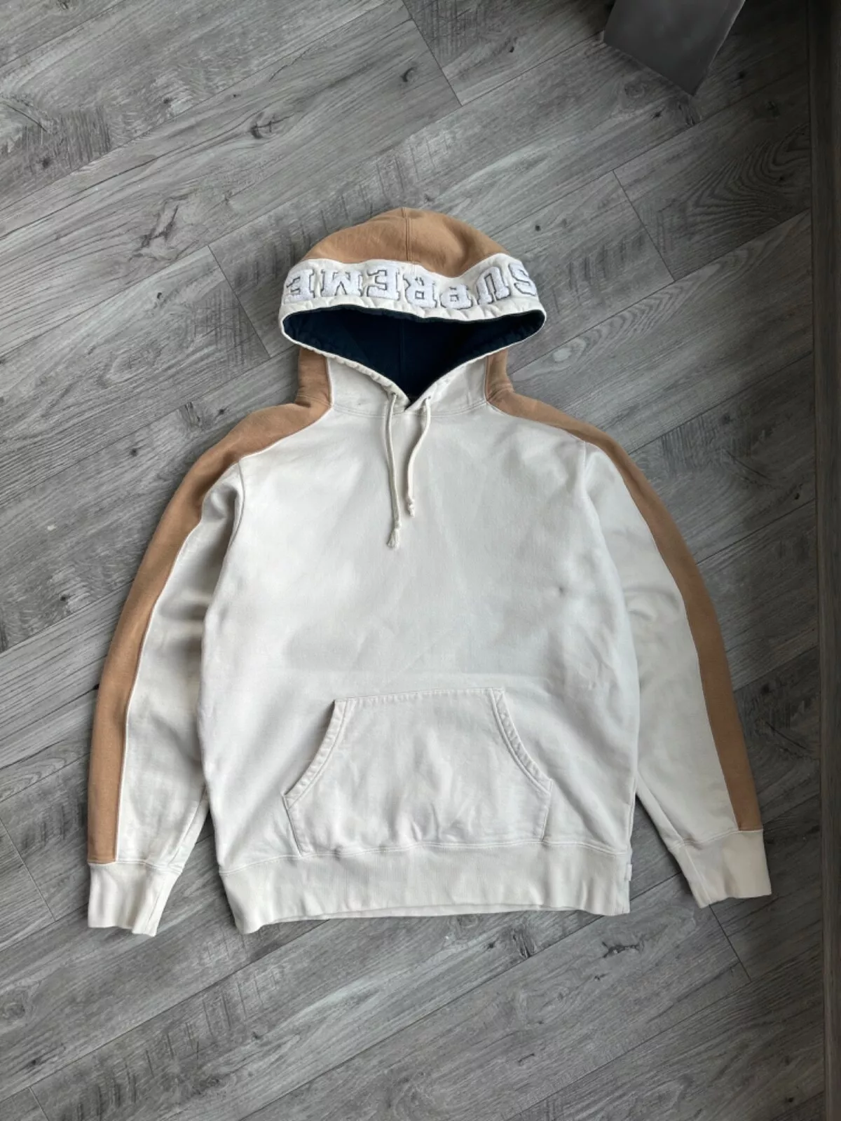 Sweat à capuche homme Supreme grand logo sur capuche Taille : M