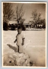 Vtg B&W Snapshot Young Boy In Short Sleeves & Shorts In Deep Texas Snow 1951