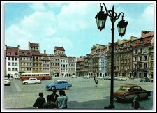 Vintage 1967 Warsaw Poland Old Town Market Square Street Scene Postcard K046