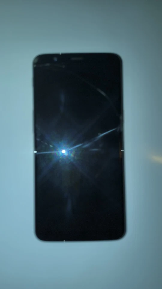 Oneplus 5T - Immagine 2 di 2