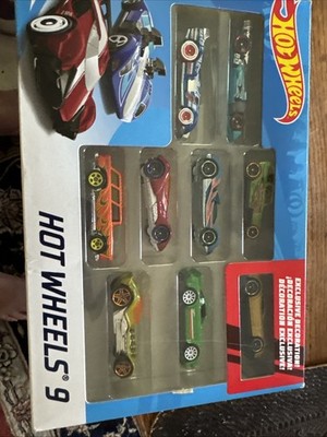 2018 Hot Wheels 9 Car Gift Pack Exclusive Decoration Unopened New in Box