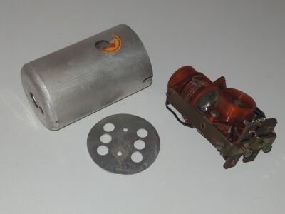 Pos 2) 1 Filter aus Schaub WM-Super (BJ 1938) - Röhrenradio Ersatzteil