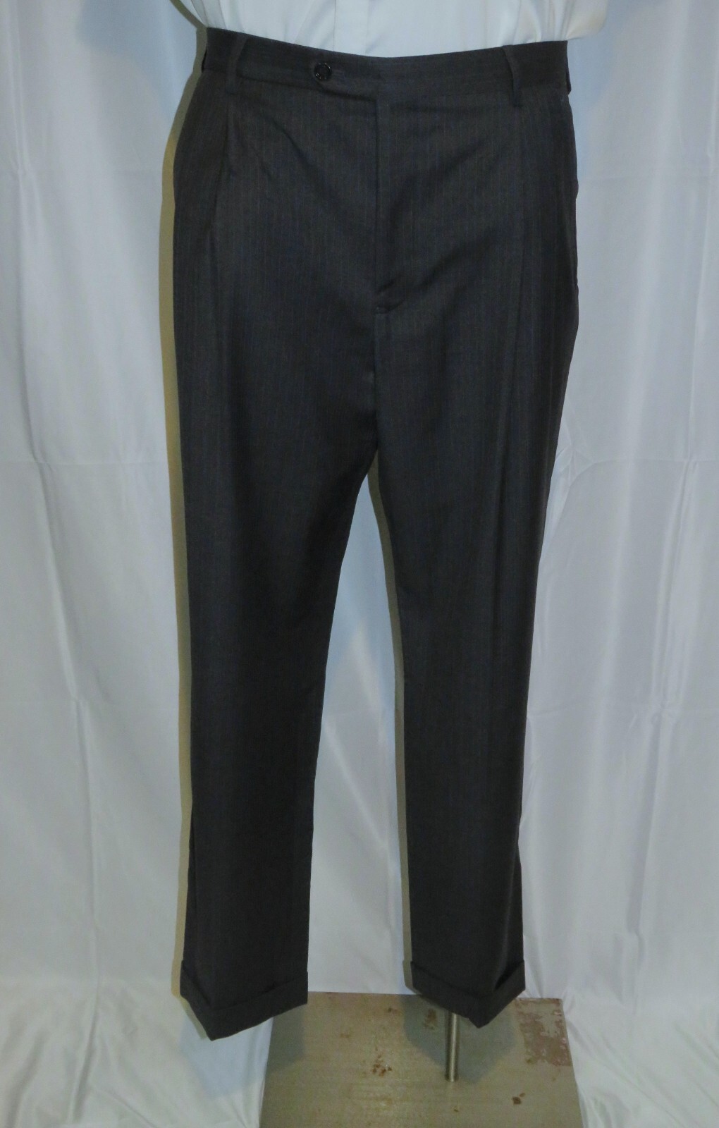 Brooks Brothers 1818 Madison Vitale VBC Gray Stripe Two Button Suit 39R image 9