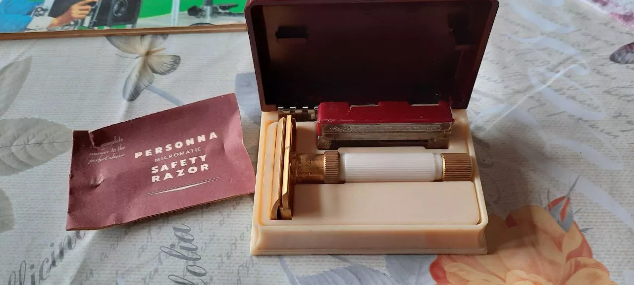 Foto 2 di 22