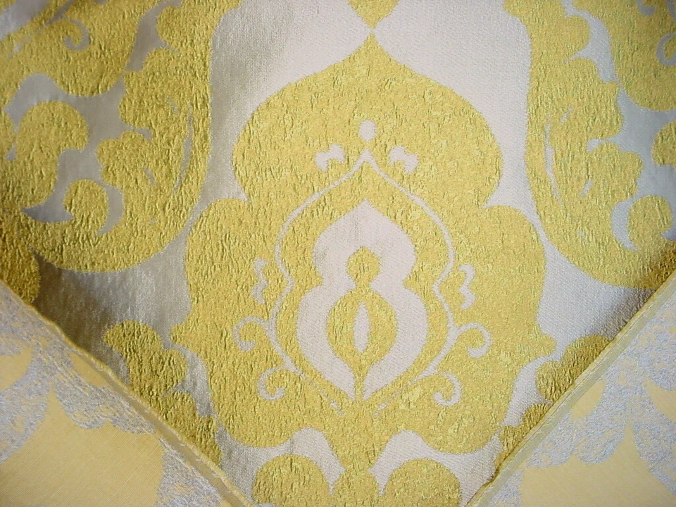 Обивочная ткань 8-1/4 года Colefax and Fowler Jane Churchill J767F агат золото икат - Изображение 3 из 4