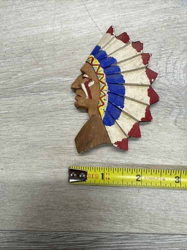 2 - Vintage HAND CARVED WOOD NATIVE AMERICAN INDIAN WAR CHIEF HEADS Bob Sinclair - Picture 7 of 9
