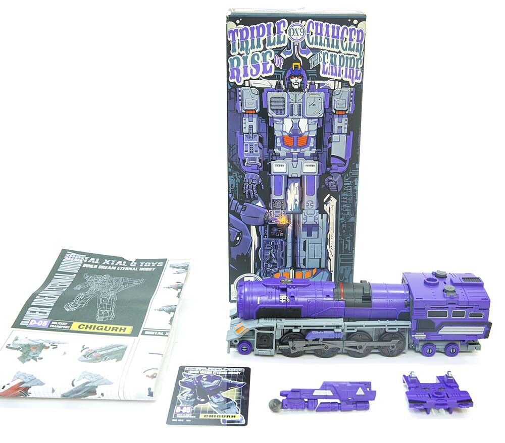 DX9 Astrotrain DX9 D05 Chigurh Big Train Thomas MP G1 Action