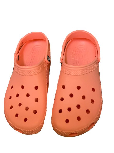 crocs melon pink